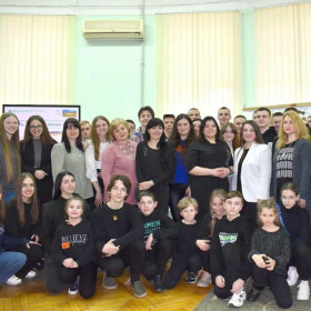 Літературна еліта рідного краю: знайомимось і надихаємось! - 04.2024