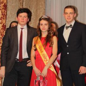 Дівчина-лідер - 2016