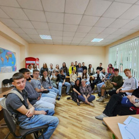 Step by step - говоримо англійською впевнено! - 09.2024