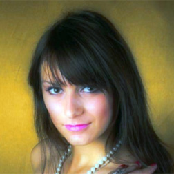 Чеховська Олена